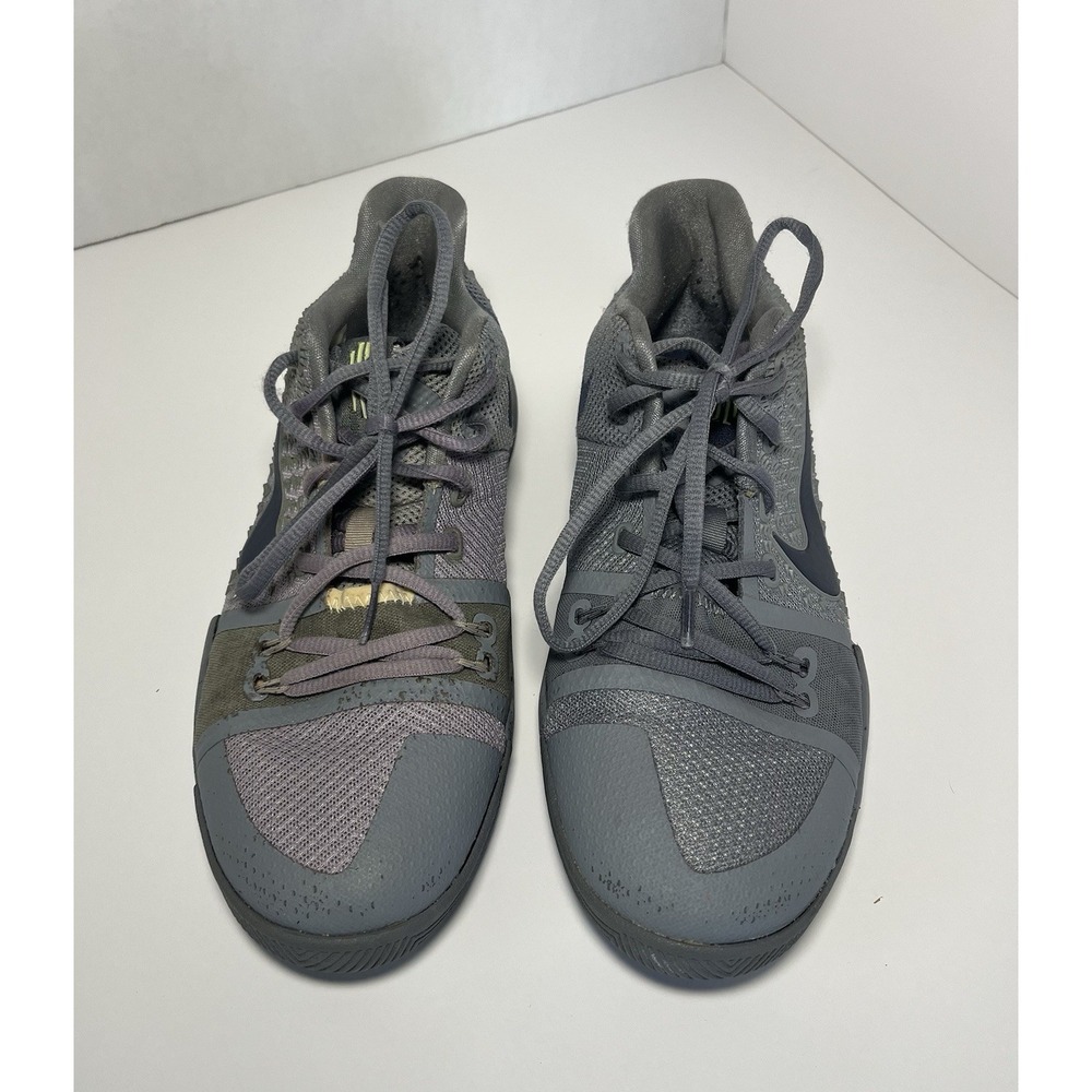 Nike Kyrie Irving Basketball Shoes #859466-001 Grey, Purple Size 7Y
